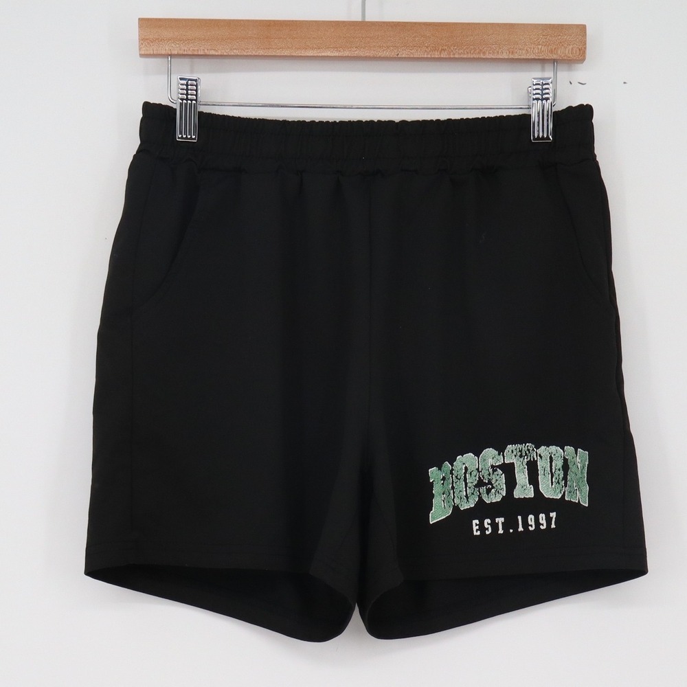 Manfinity Shorts Mens M Boston Graphic Black Distressed Athletic Excellent